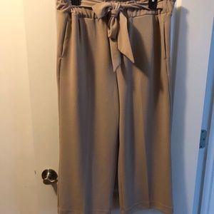 Paper bag cropped palazzo pants size L